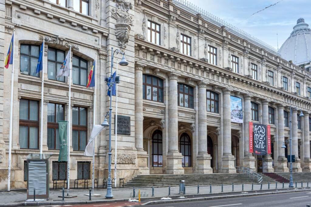 History Museum Apartment Bucureşti Exterior foto